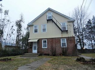 75 King St, Johnston, RI 02919