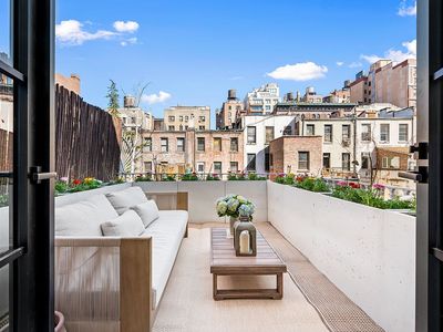 129 W 70th St APT 3, Manhattan, NY, 10023