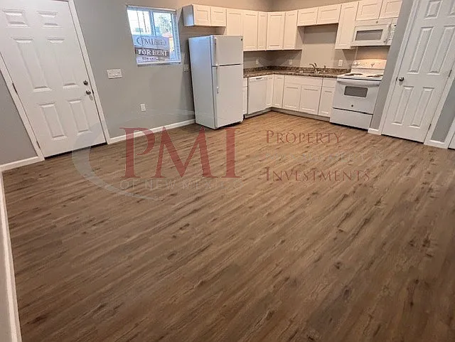 2250 Locust Street #2 — Photo 19