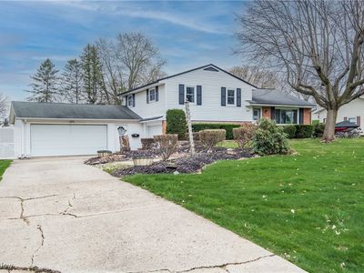 3615 Rolling Ridge Rd NE, Canton, OH, 44721