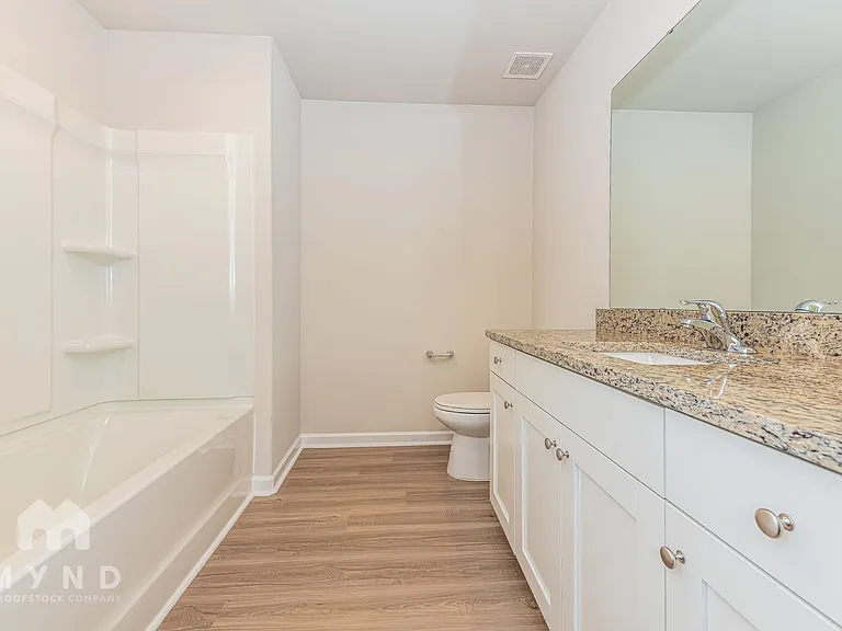 279 Royal Meadow Dr — Photo 22