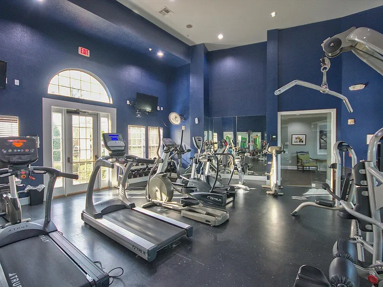 2801 Chancellorsville Dr #617 — Photo 49