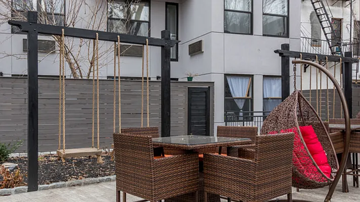 Rented by Nooklyn NYC LLC | media 10
