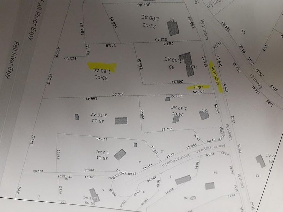 2nd image of 108 Locust St #R