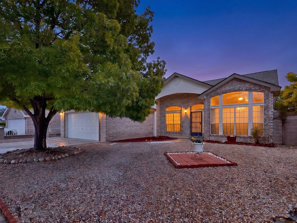 1st image of 7204 Sol Poniente Rd NW