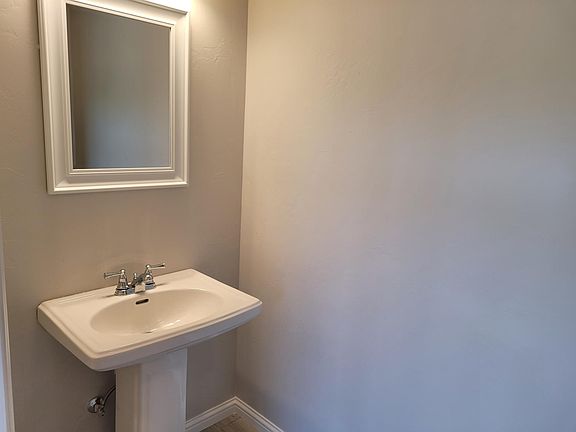 4th image of 16164 N Western Ave #U6
