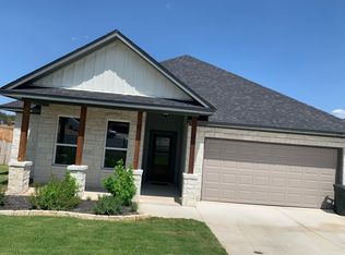 234 Riley Ln, Fredericksburg, TX 78624