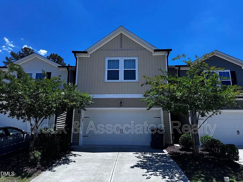 1748 Clayfire Dr