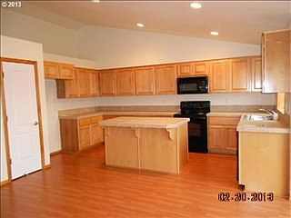 3rd image of 1909 Branch Creek Dr
