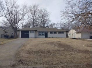 10704 Bristol Ter, Kansas City, MO 64134