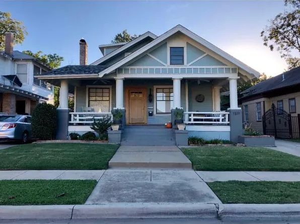 1511 S Adams St, Fort Worth, TX 76104
