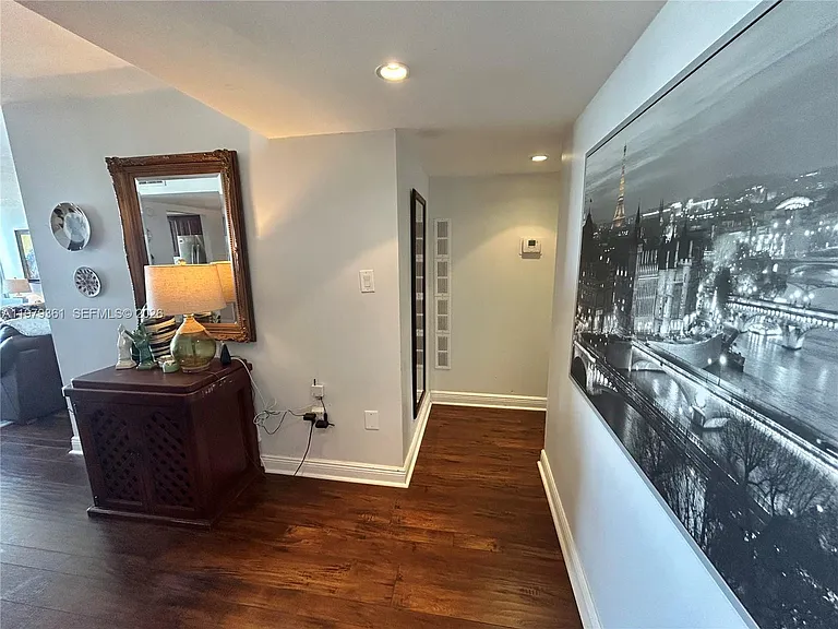 18031 Biscayne Blvd #904 — Photo 10