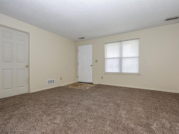 4th image of 85 N Main St