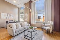 16th St-S0511-009.jpg