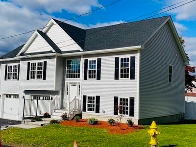 2 Touraine St, Worcester, MA, 01604