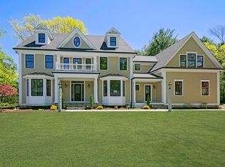 18 Suzanne Rd, Lexington, MA 02420