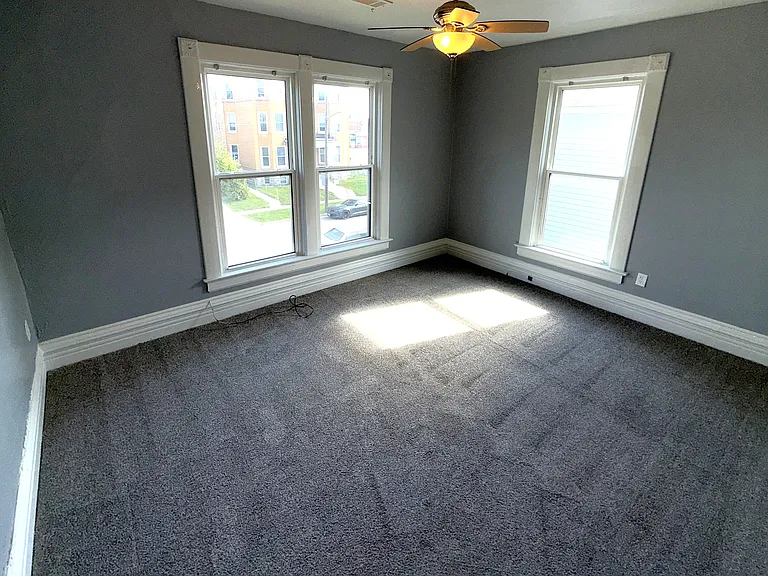 Large main bedroom