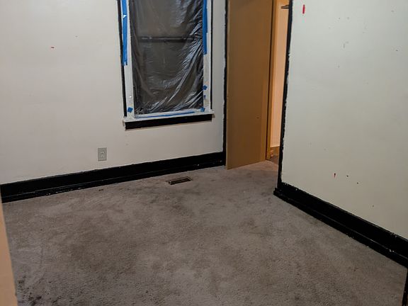 4th image of 9715 Conant St #1