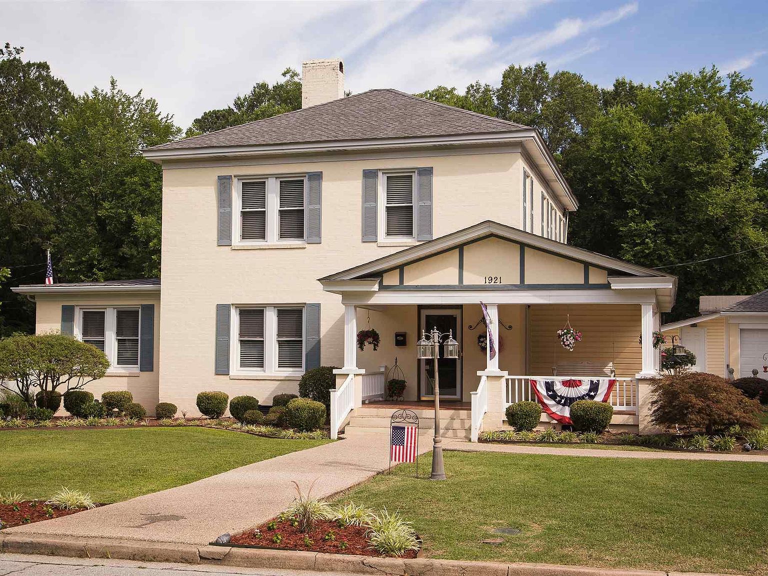 1921 Harper St, Newberry, SC 29108 Zillow