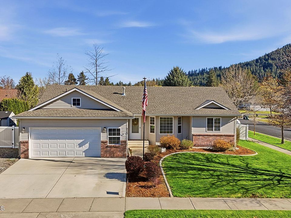 1st image of 2143 E Greenleaf Ln