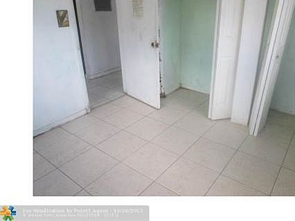 5th image of 18631 NW 11th Pl
