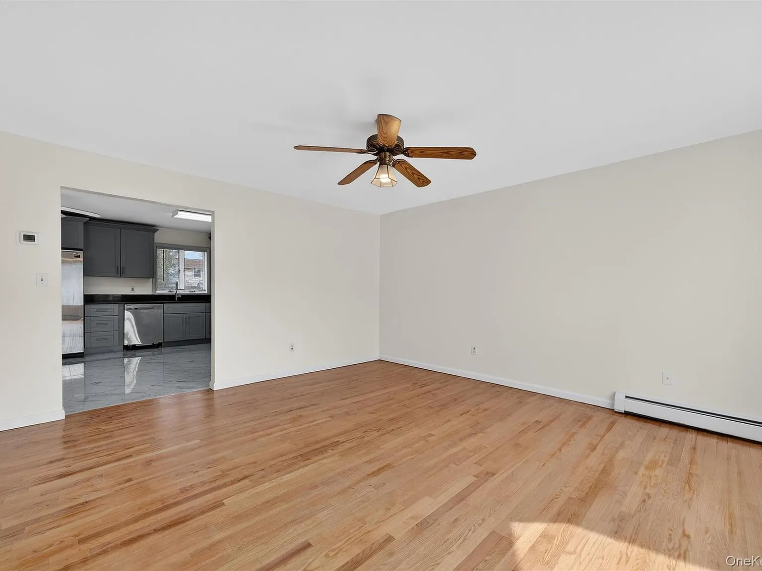 4 bed, 1837 sqft, $3,700 — Photo 4