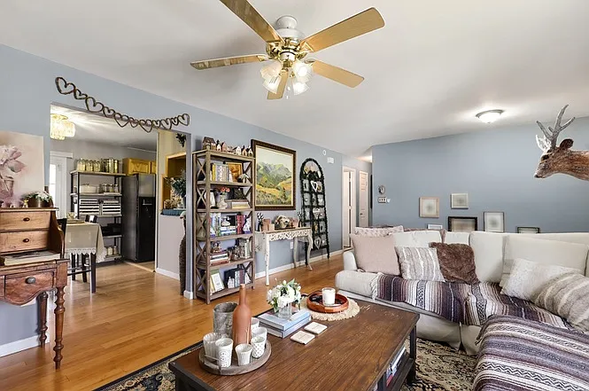 13705 Kerrydale Rd — Photo 8