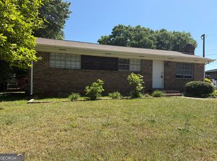 453 Lee Byrd Rd, Loganville, GA 30052