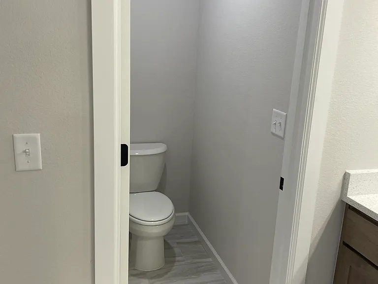 1105 Pepperwood Ave — Photo 8