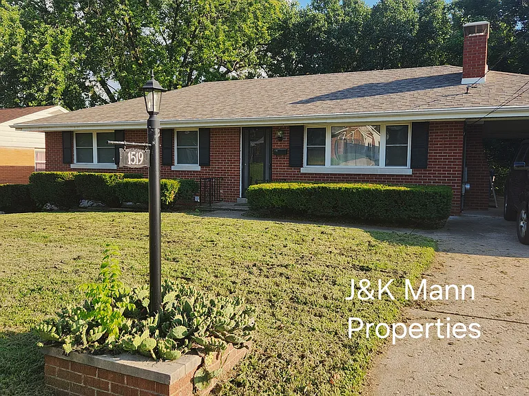 1519 Saint Marys Blvd — Photo 2
