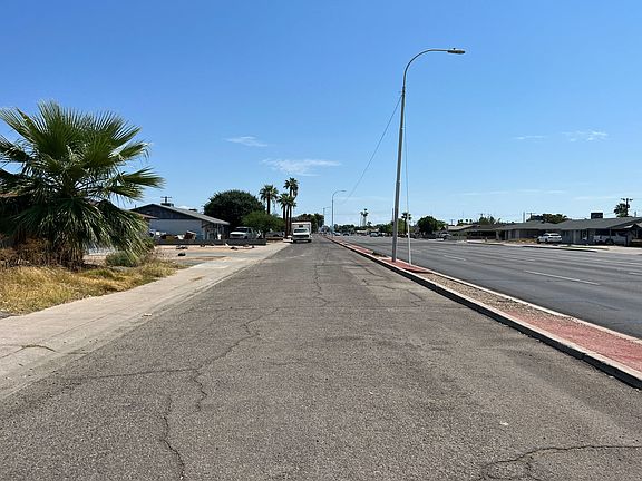 4th image of 3842 W Glendale Ave