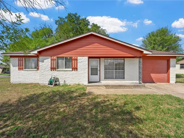 4300 Gram Ln, Waco, TX 76705