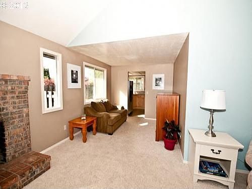 3rd image of 1434 NE 51st Ave
