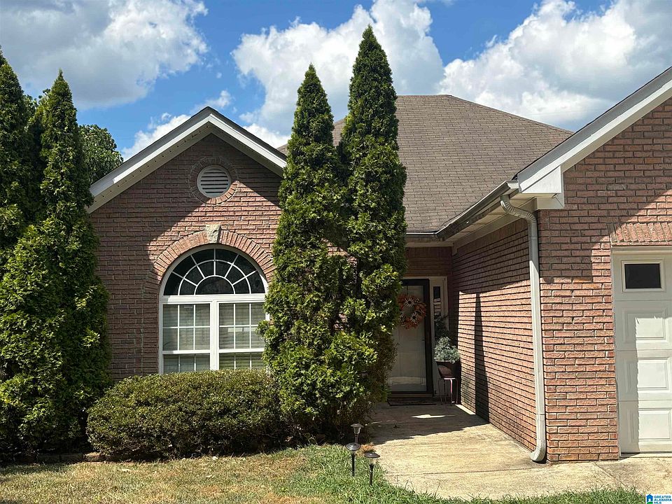 2nd image of 4821 Southern Oaks Ln