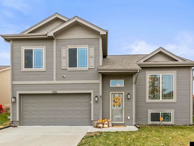 9110 Potter St, Omaha, NE, 68122