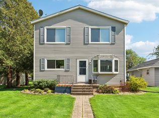 W346N5312 Elm Ave, Okauchee, WI 53069
