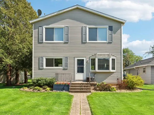 W346N5312 Elm AVENUE, Okauchee, WI 53069