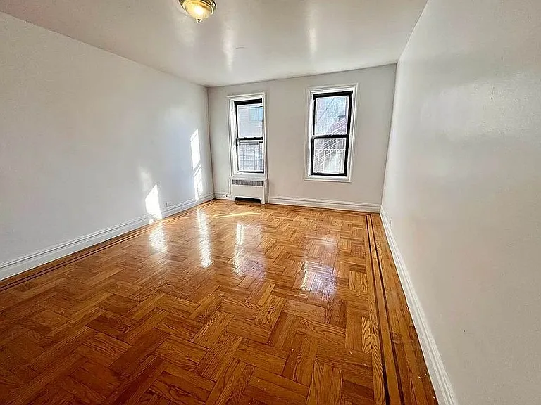 240 E 175th St #G1 — Photo 1