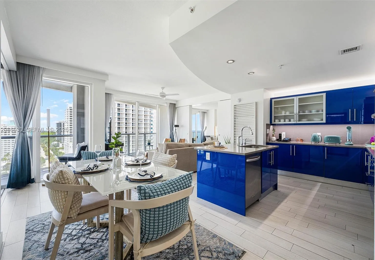 Fort Lauderdale Residence — Photo 4