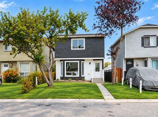 46 S Martindale Mews NE, Calgary, AB T3J 2V5