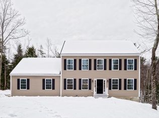 15 Ten Young Rd, Barrington, NH 03825