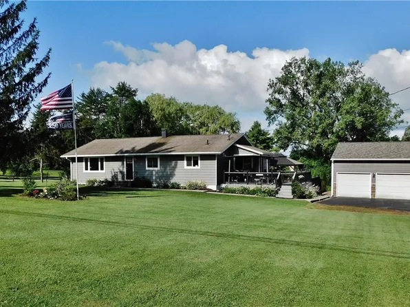 3755 Sentinel Heights Rd, La Fayette, NY 13084