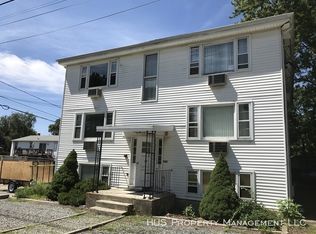 45 Marlborough St #2B, Cranston, RI 02910