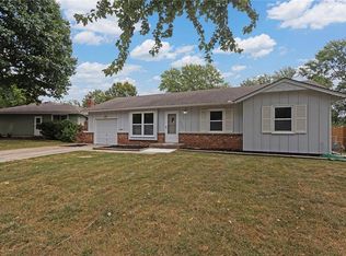 6707 Stearns St, Shawnee, KS 66203