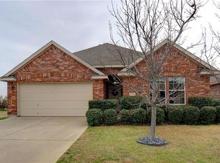 5729 Brookside Dr, Argyle, TX 76226