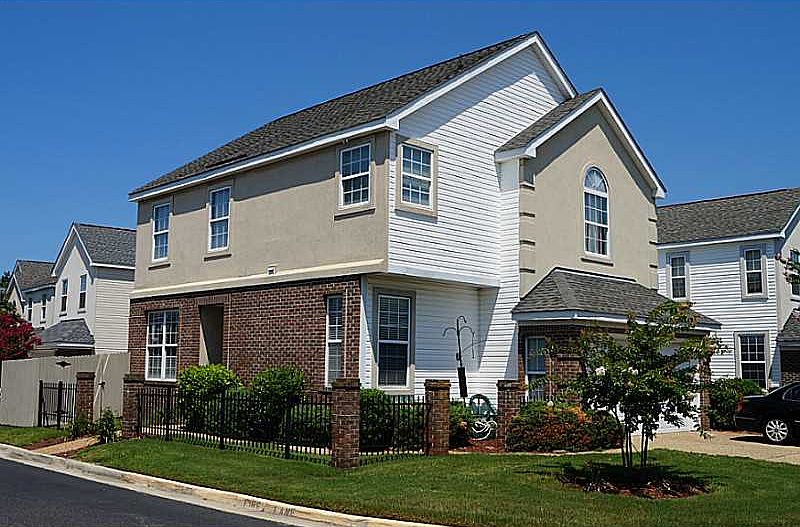 1st image of 2216 Creeks Edge Dr