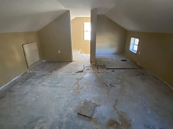 5th image of 613 1st Ave