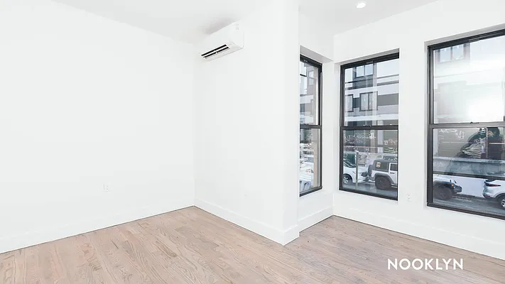 Rented by Nooklyn NYC LLC | media 27