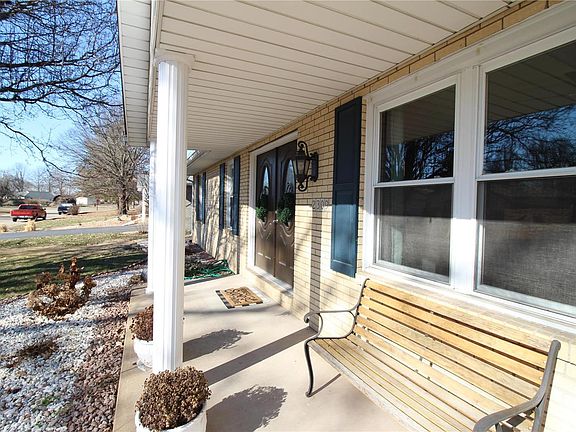 2nd image of 2309 Dwight Ave
