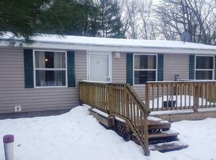 20475 W Gates Rd, Howard City, MI 49329